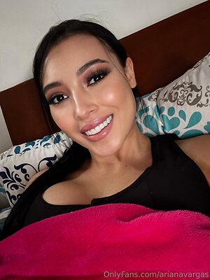 arianavargas Nude Leaked Photo #13