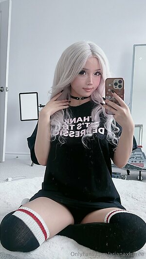 arianaxlufree Nude Leaked Photo #7