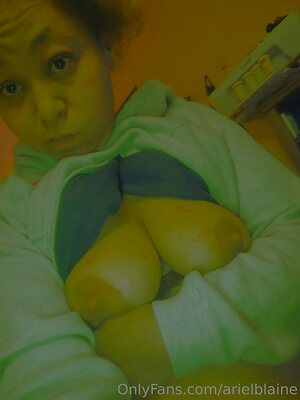arielblaine Nude Leaked Photo #4