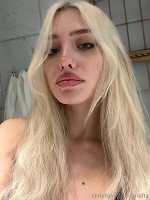arioftv Nude Leaked Photo #31