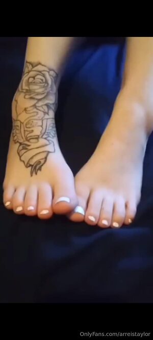 arreistaylor Nude Leaked Photo #4