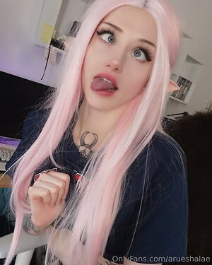 arueshalae Nude Leaked Photo #2