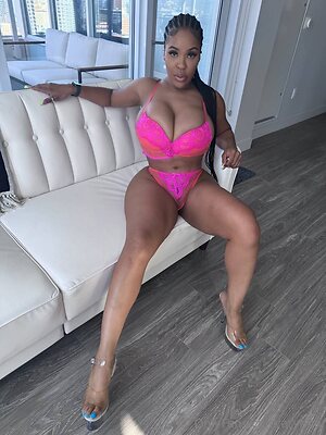 aryana Nude Leaked Photo #67