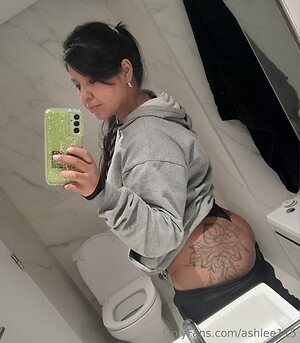 ashlee115 Nude Leaked Photo #25
