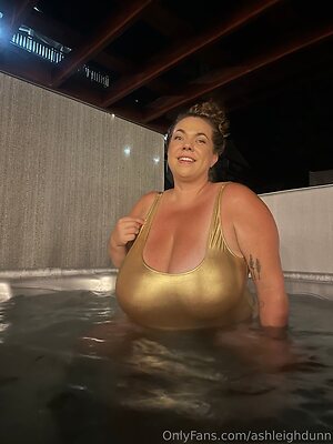 ashleighdunn Nude Leaked Photo #13