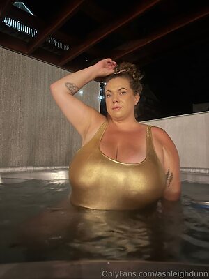 ashleighdunn Nude Leaked Photo #18