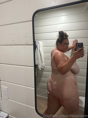 ashleighdunn Nude Leaked Photo #20