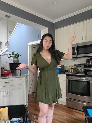 ashleyaokifree Nude Leaked Photo #15