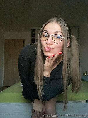 ashleycolefr Nude Leaked Photo #9