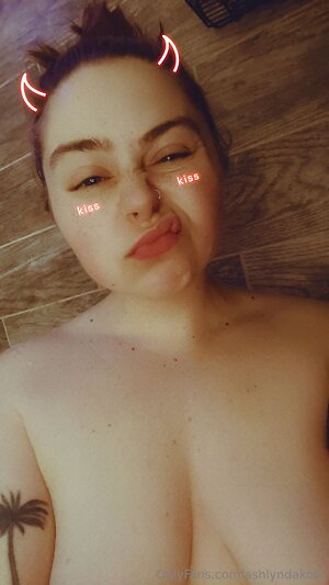 ashlyndakota Nude Leaked Photo #10