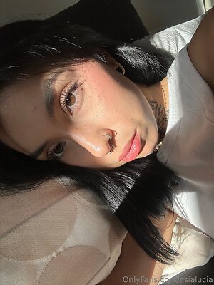 asialucia Nude Leaked Photo #10