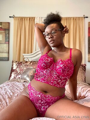 asialynnbby Nude Leaked Photo #26