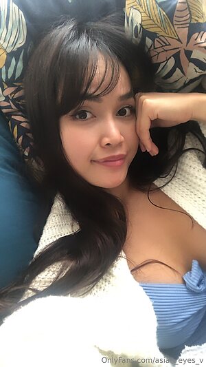 asian eyes v Nude Leaked Photo #21