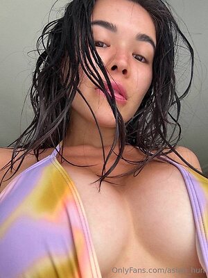 asian hun Nude Leaked Photo #19