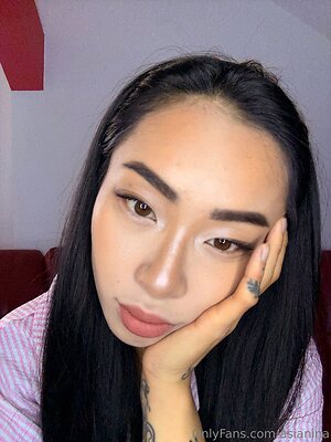 asianina