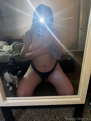 aspyn onyx Nude Leaked Photo #11