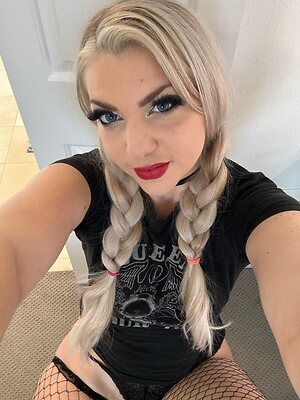 athroatgoddess Nude Leaked Photo #10