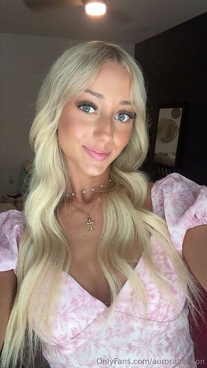 aurorabenson Nude Leaked Photo #5