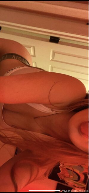 aussiebabe19 Nude Leaked Photo #112