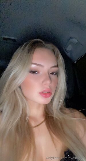 avaxreyes Nude Leaked Photo #18