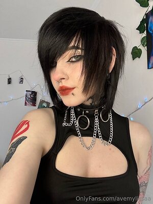 avemylissaa Nude Leaked Photo #33