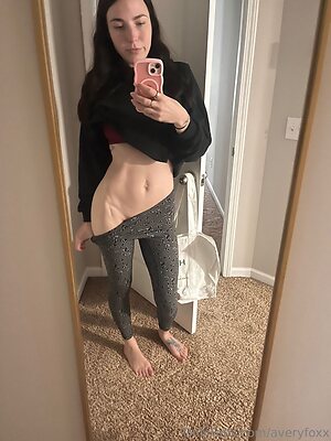 averyfoxx Nude Leaked Photo #6