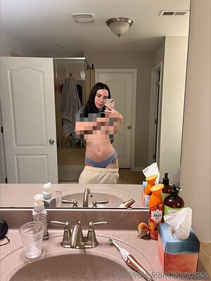 averyfoxx Nude Leaked Photo #14