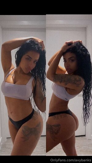 avybanks Nude Leaked Photo #12