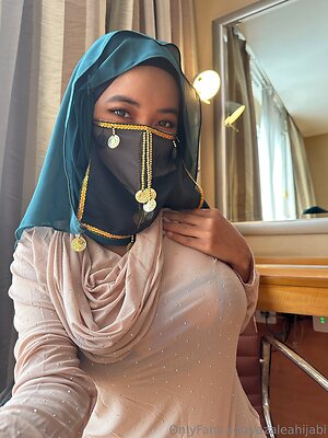 azaleahijabi Nude Leaked Photo #23