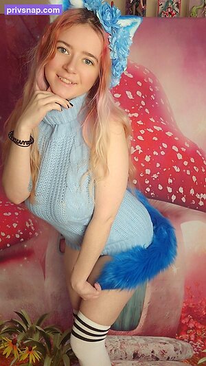 b-kitty Nude Leaked Photo #32