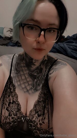 babe ghost Nude Leaked Photo #15