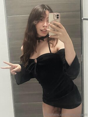 baby usagiii Nude Leaked Photo #19