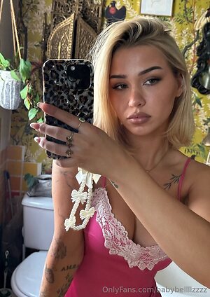 babybellllzzzz Nude Leaked Photo #12