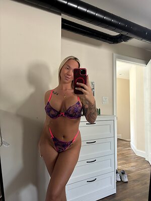 babycali Nude Leaked Photo #11