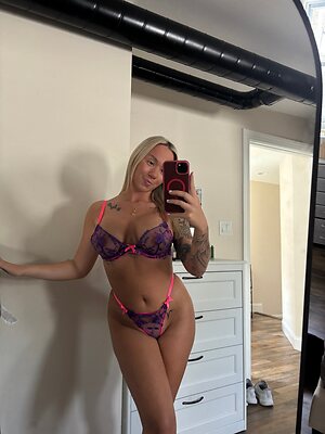 babycali Nude Leaked Photo #32