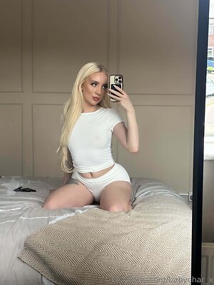 babychar x Nude Leaked Photo #60