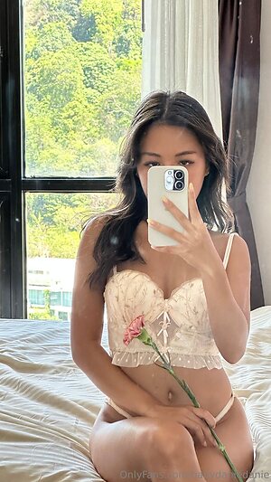 babydaniedanie Nude Leaked Photo #23
