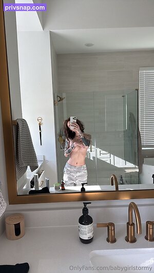 babygirlstormy Nude Leaked Photo #38