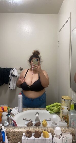 babygirrll 12 Nude Leaked Photo #9