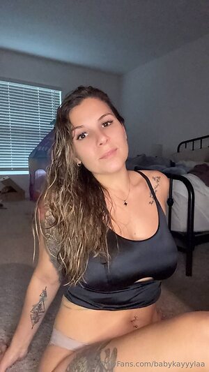 babykayyylaa Nude Leaked Photo #32