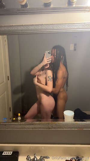 babylyd Nude Leaked Photo #8