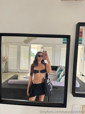 babynicolsfree Nude Leaked Photo #2