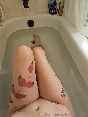 babysprinkle327 Nude Leaked Photo #9
