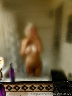 babysprinkle327 Nude Leaked Photo #12
