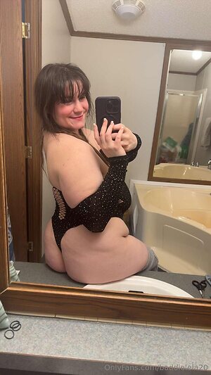 baddieleia20 Nude Leaked Photo #23