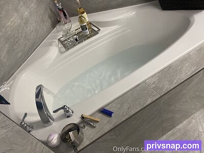 badgyalshawfree Nude Leaked Photo #22