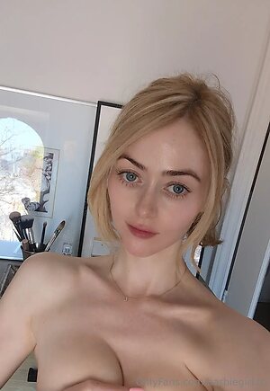 barbiegirl to Nude Leaked Photo #14