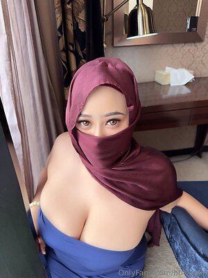 bbwdalia Nude Leaked Photo #14