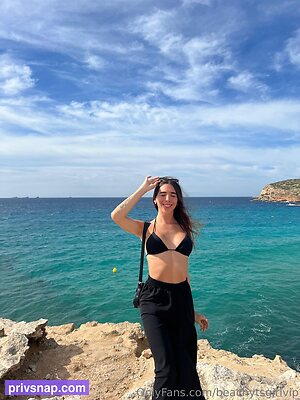beachytsgirlvip Nude Leaked Photo #32