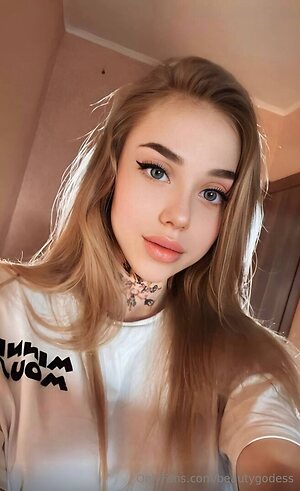 beautygodess Nude Leaked Photo #32